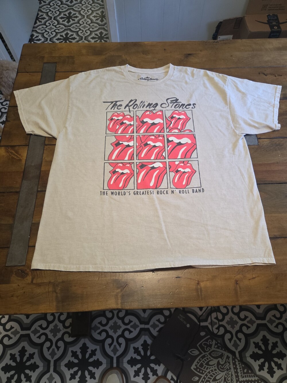 Rolling Stones Tongue Logo Band T-Shirt Cream Beige L/XL Bravado Graphic Tee
